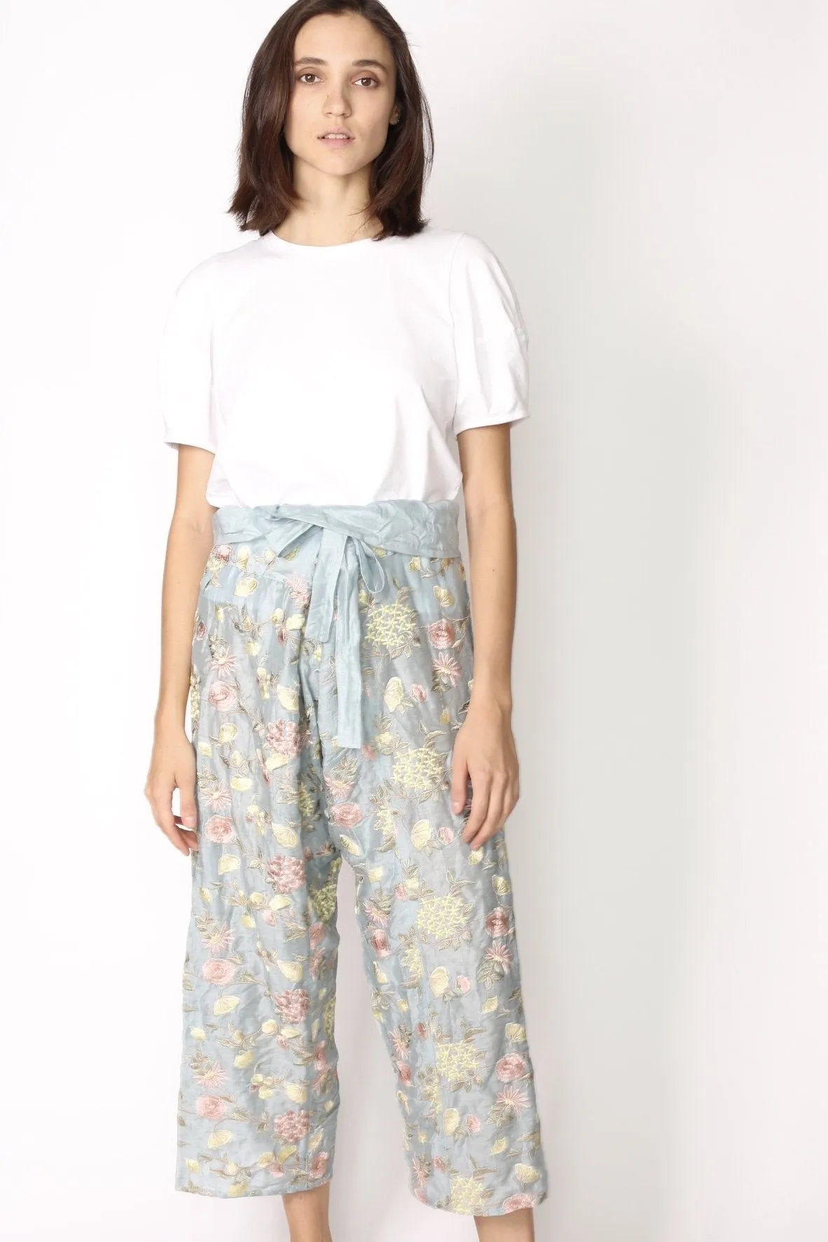 EMBROIDERED FISHERMAN PANTS MAYU